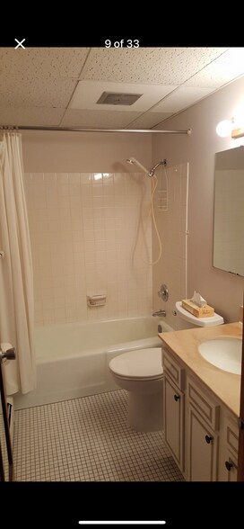 Building Photo - 521 19th St NW