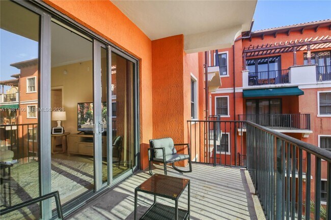 Building Photo - 100 Andalusia Ave