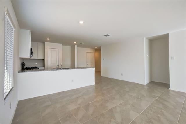 Building Photo - 2832 Ozark Cir