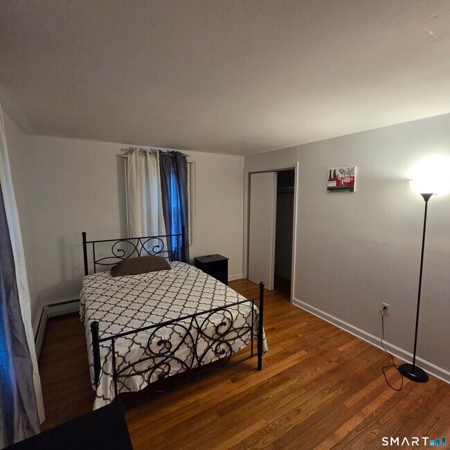 Building Photo - 48 Collier Cir