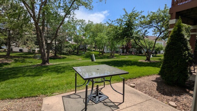 Building Photo - 243 Camel Bend Ct