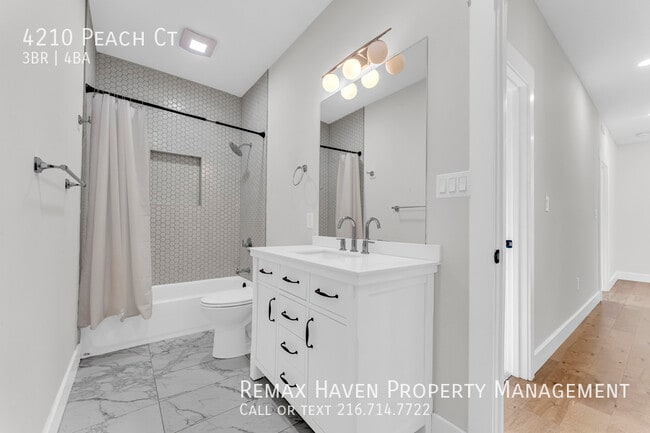 Building Photo - 4210 Peach Ct