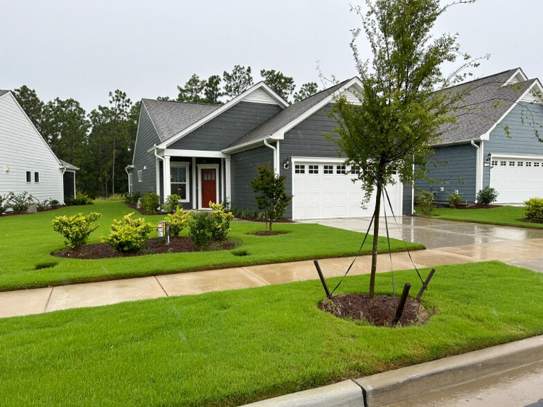 Primary Photo - 732 Craddock Dr