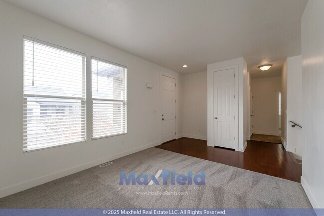 Building Photo - SHORT TERM LEASE AVAIL - 6BD 4BTH 2GAR - Home in Lehi - 6 Month Lease available