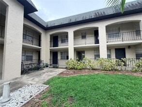 Building Photo - 3718 W McKay Ave