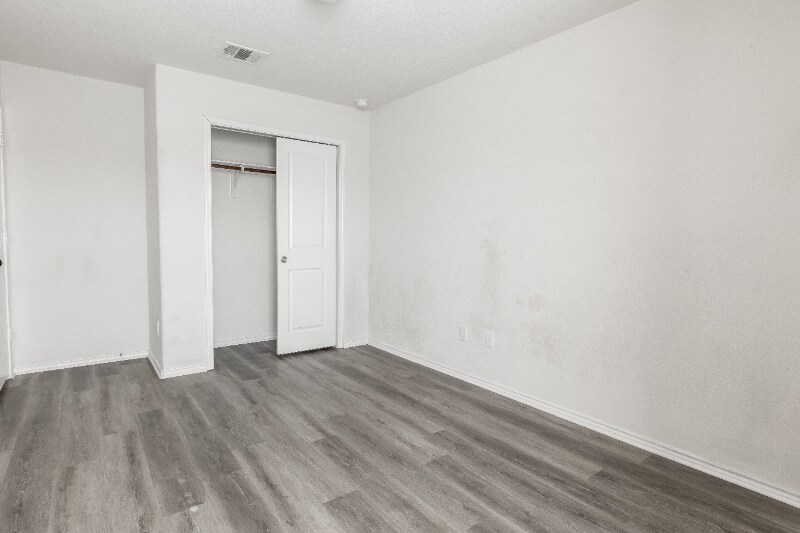 Building Photo - 1023 Chad Lp