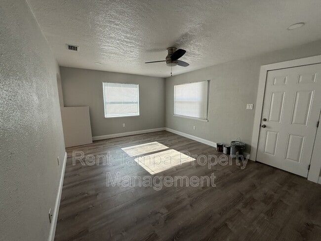 Building Photo - 4801 10th Ave S