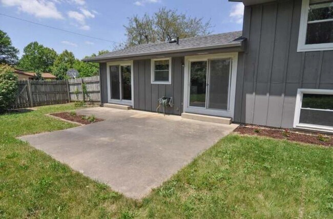 Building Photo - Beautiful 4-Bedroom Home on Spacious Corne...