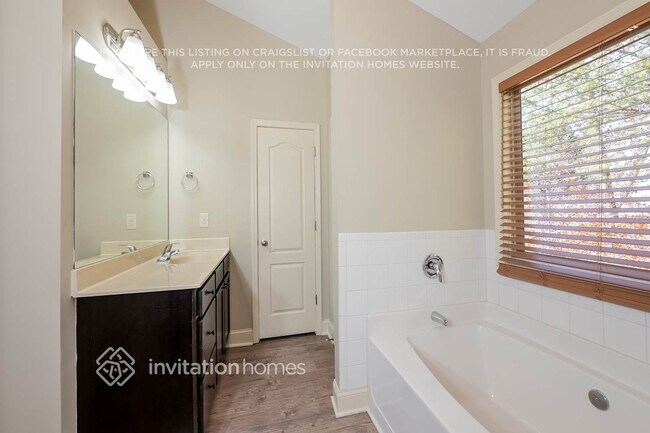 Building Photo - 4355 Suwanee Mill Dr