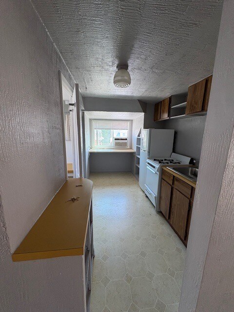 Building Photo - Historic 1BR/1BA in Capitol Hill – Availab...
