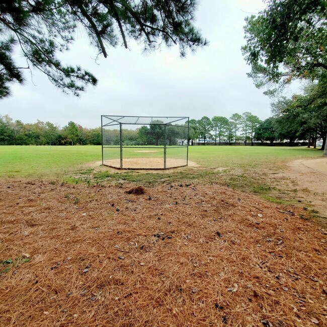 Building Photo - 9111 Winkbow Dr