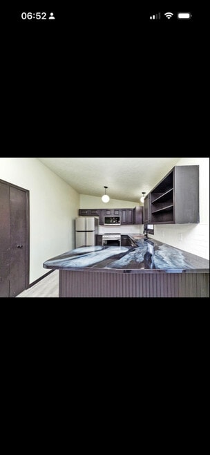 Building Photo - 130 Williamsburg Rd