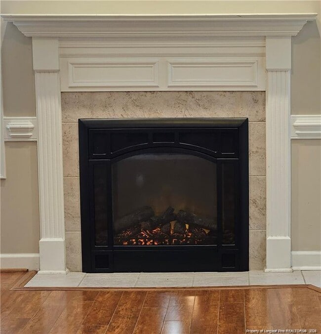 Building Photo - 1319 Braybrooke Pl