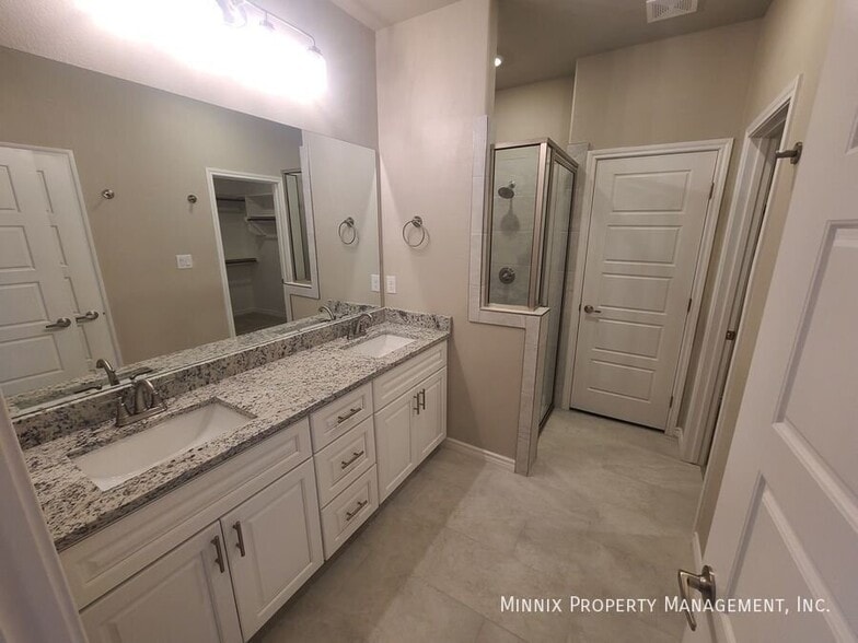Building Photo - 5308 Kilyn Ct