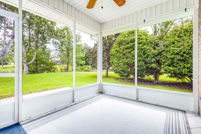 Building Photo - 4485 Turnberry Pl