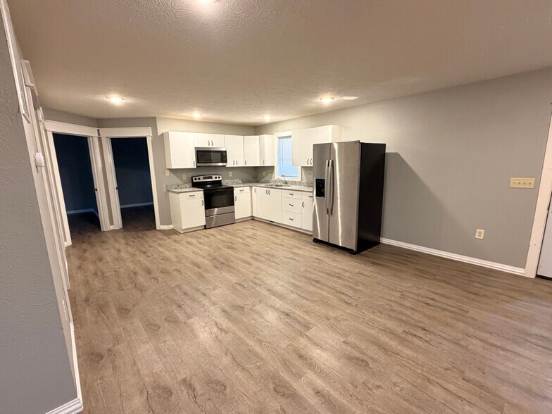 Building Photo - 1026 N 9th St