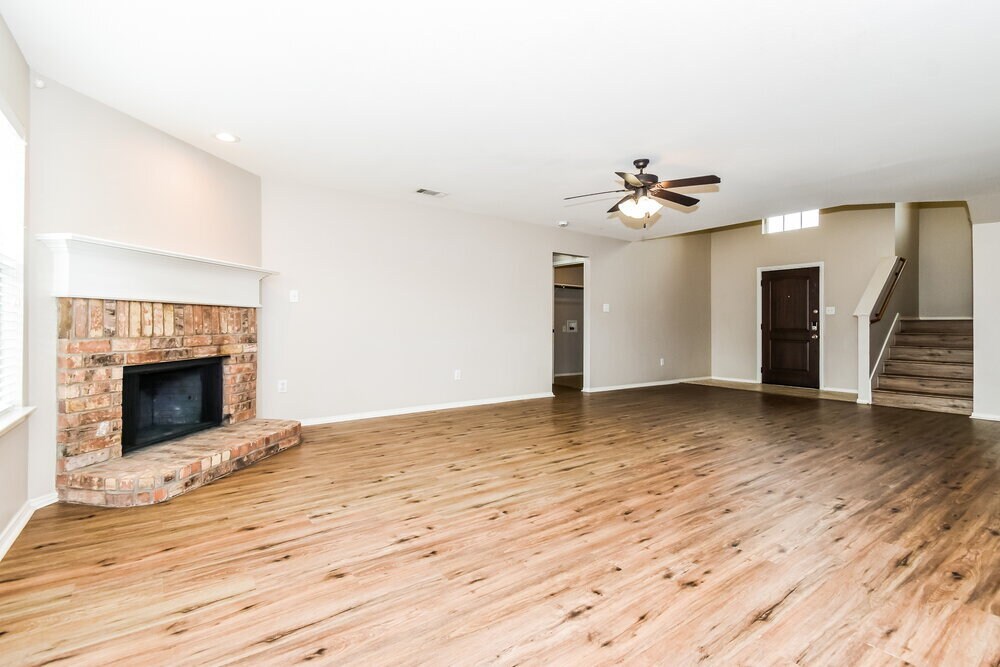Building Photo - 908 Matthew Ln