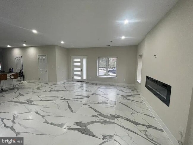 Building Photo - 8618 Jones Mill Rd