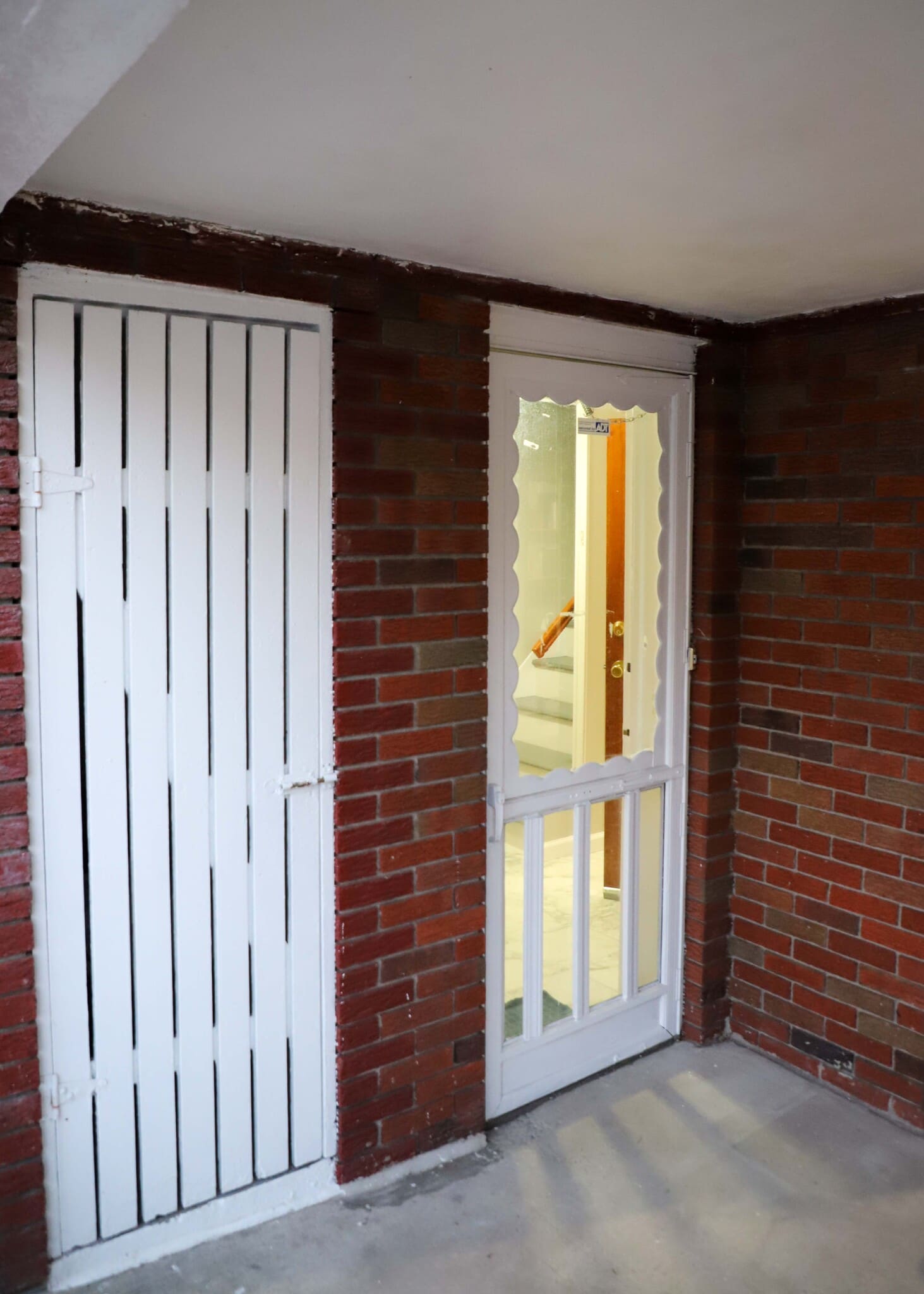 Building Photo - 15 Bleecker St