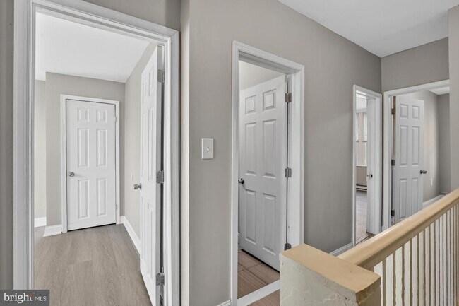 Building Photo - 1640 S 28th St