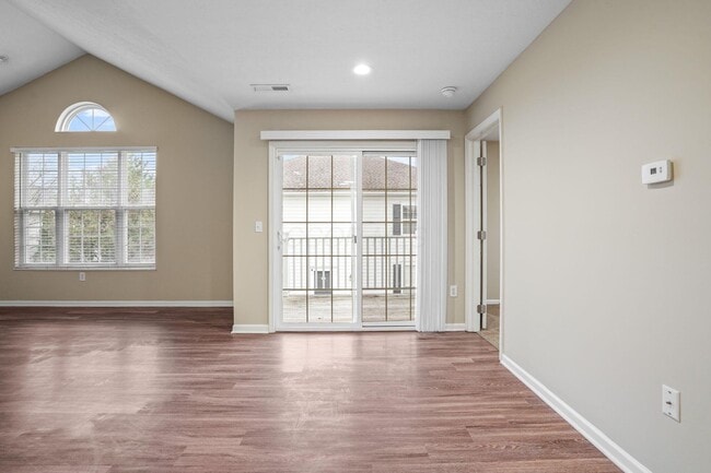 Building Photo - 5027 Stratford Pine Ln