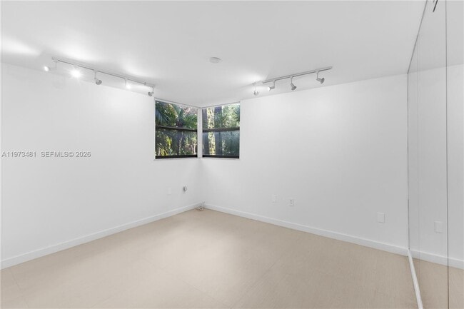 Building Photo - 101 Ocean Ln Dr