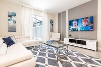 Building Photo - 5001 Windermere Ave