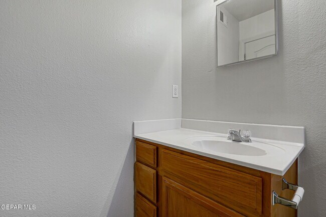 Building Photo - 14309 Pacific Point Dr