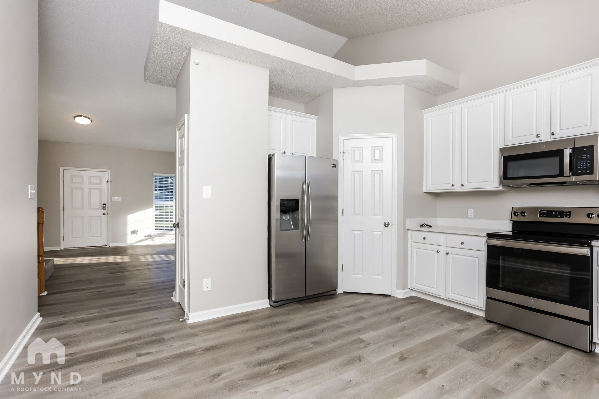 Building Photo - 8104 Stone Bridge Ct