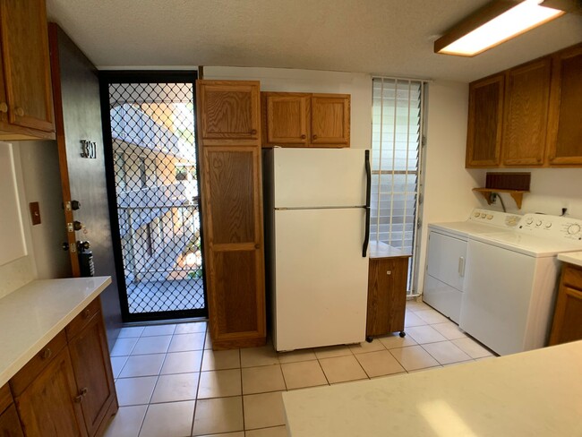 Building Photo - $2100/mo 2BR/1BA/2PKG, Mililani (Waikalani...