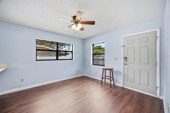 Building Photo - 5412 N 48th St