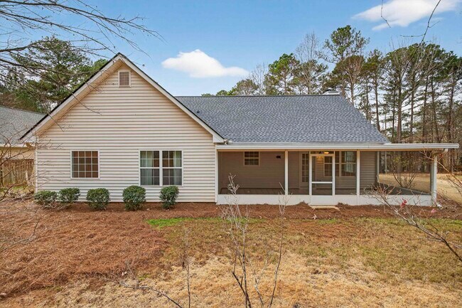 Building Photo - 155 W River Bend Dr