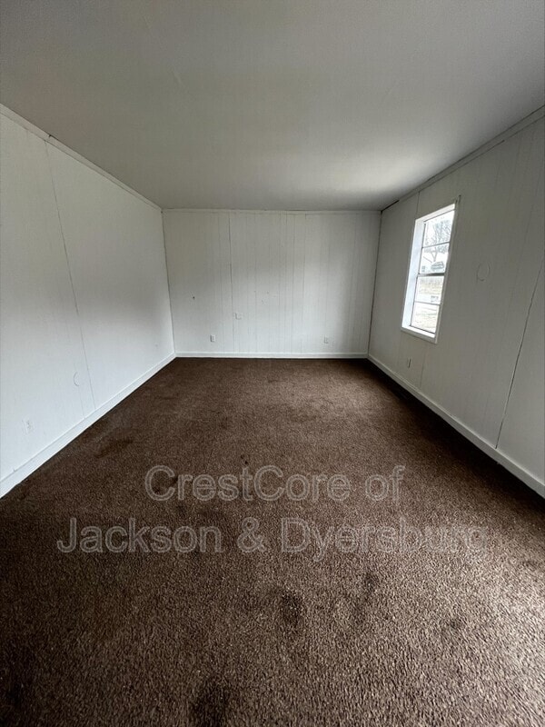 Building Photo - 328 Kist Ave