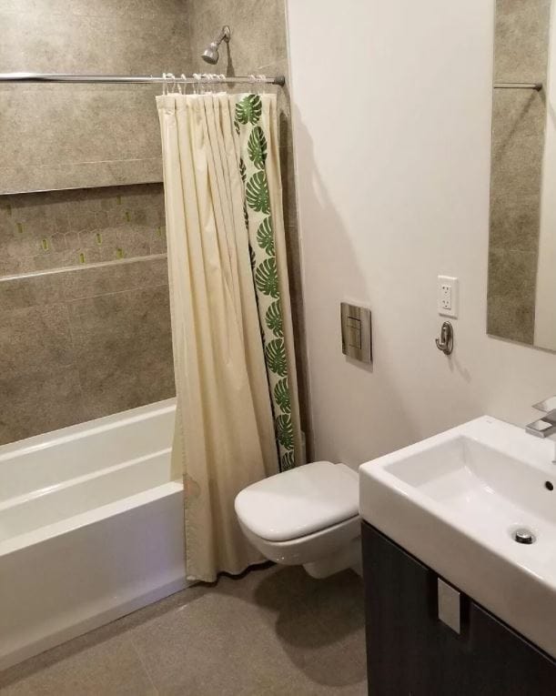 Building Photo - 31 Buttonwood St