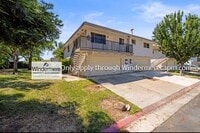 Building Photo - Delightful 2 Bedroom Condo- Available Now! -W/S/T included in rent!