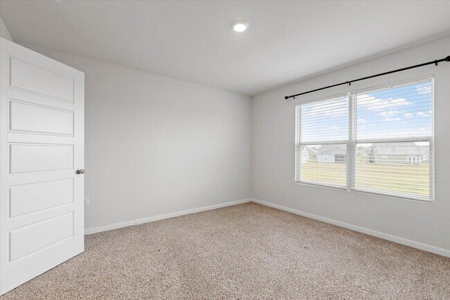 Building Photo - 4522 Rivers Landing Dr
