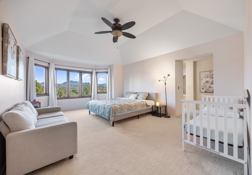 Building Photo - 17645 Rienzi Pl