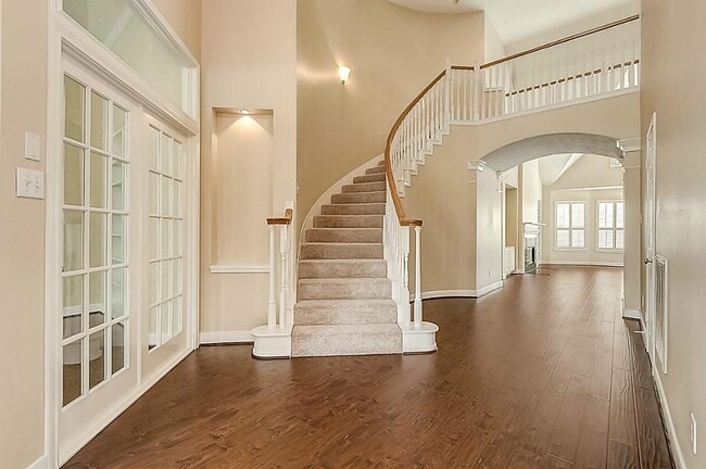 Building Photo - 5715 Sapphire Vista Ln