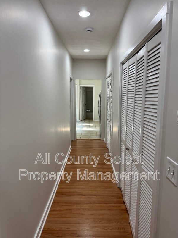 Building Photo - 85 Groveland St
