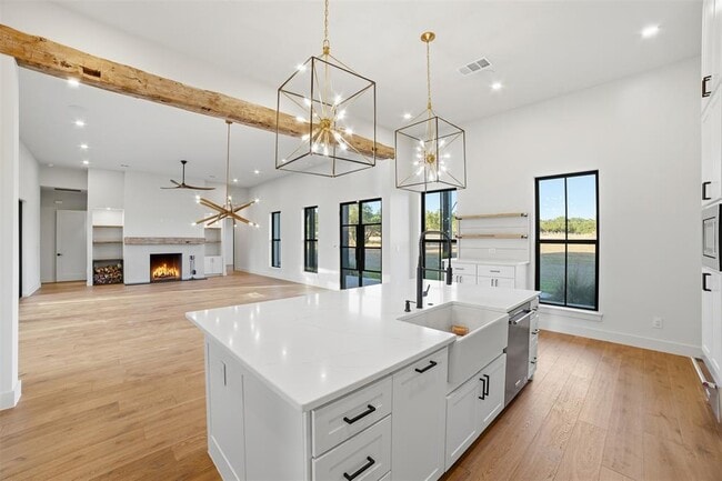 Building Photo - 23937 Oscar Rd