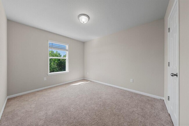 Building Photo - 11104 El Capitan Dr