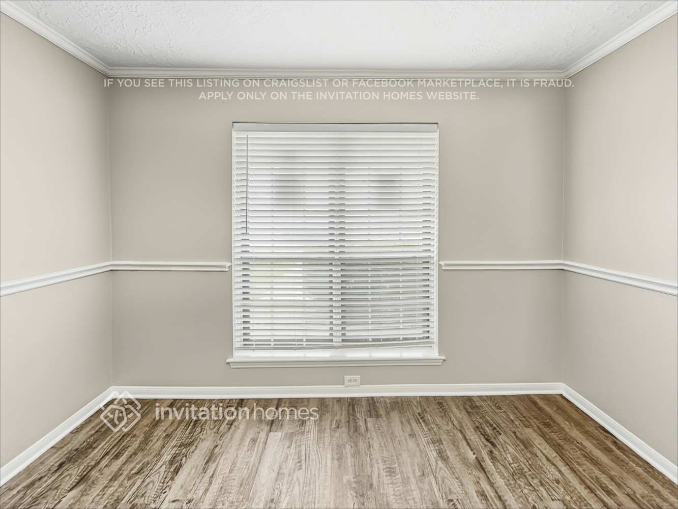 Building Photo - 1824 Meadow Creek Dr