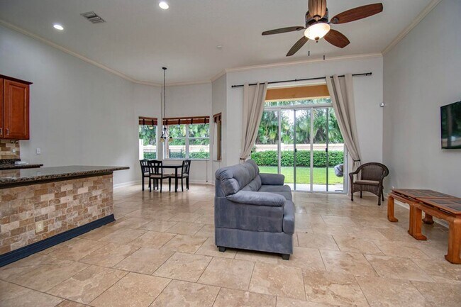 Building Photo - 10265 Isle Wynd Ct