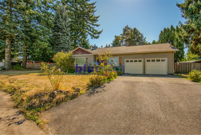 Building Photo - 10626 NE Knott St