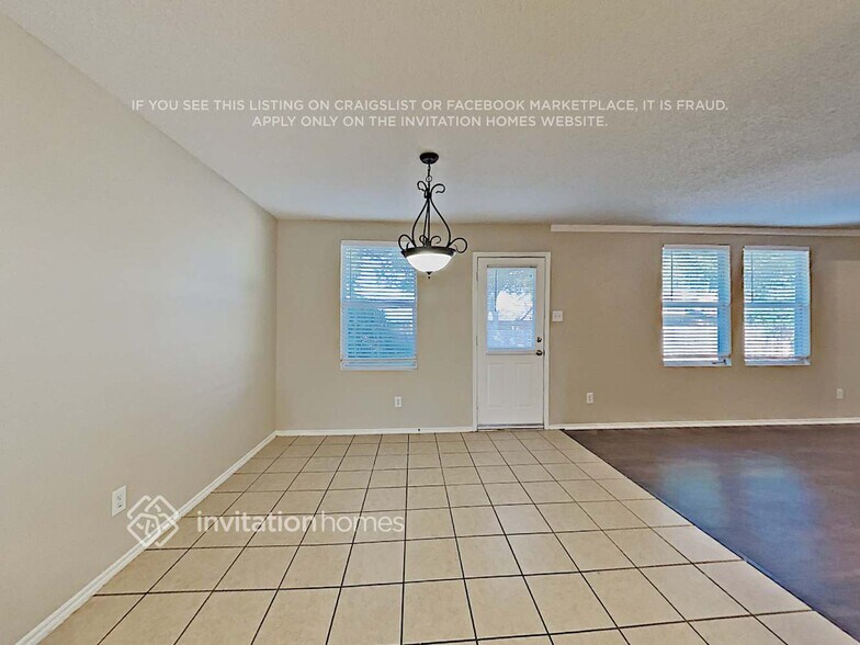Building Photo - 1512 Windy Meadows Dr