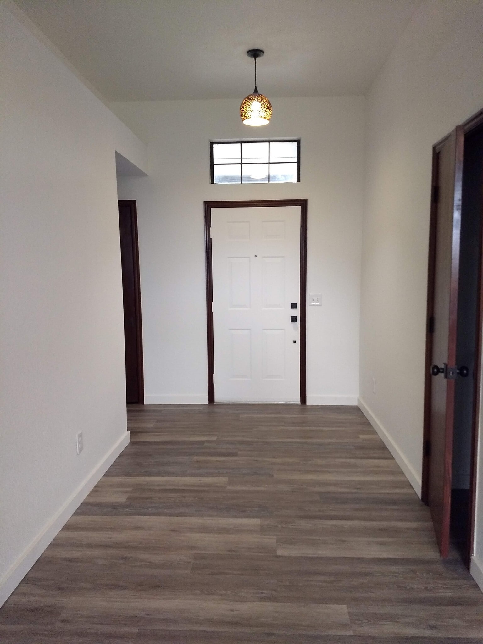 Entry - 16229 Seminole Dr.