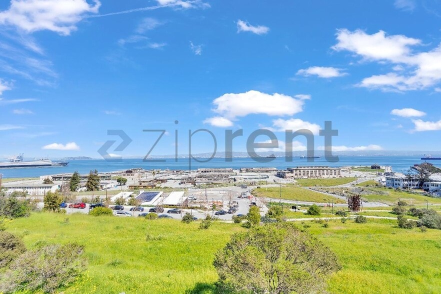 Building Photo - 52 Innes Ct