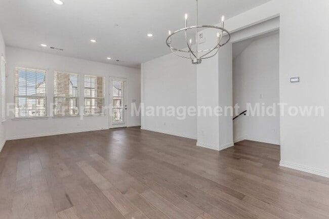 Building Photo - Live Elevated in the Heart of Viridian – S...