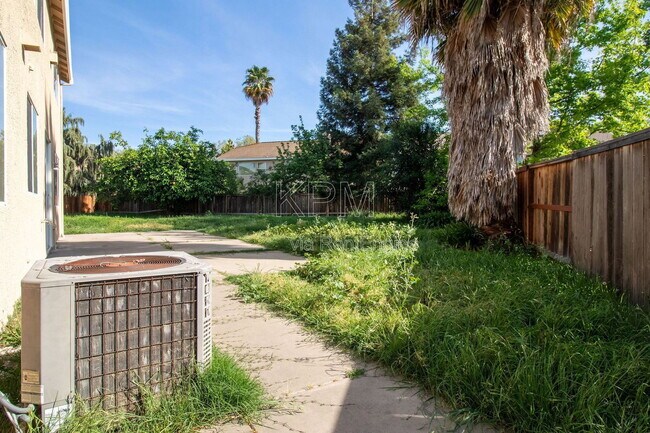 Building Photo - 5411 Brook Meadow Ct