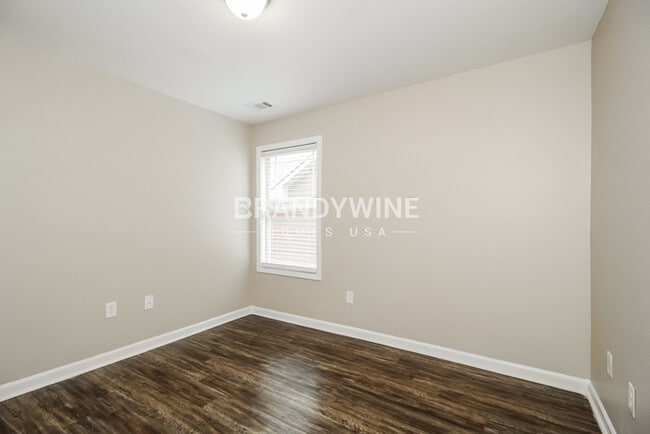 Building Photo - 7697 Battle Way